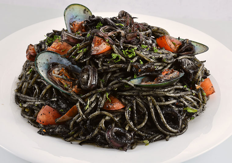 Black Squid Ink Pasta Sauce Recipe | Deporecipe.co